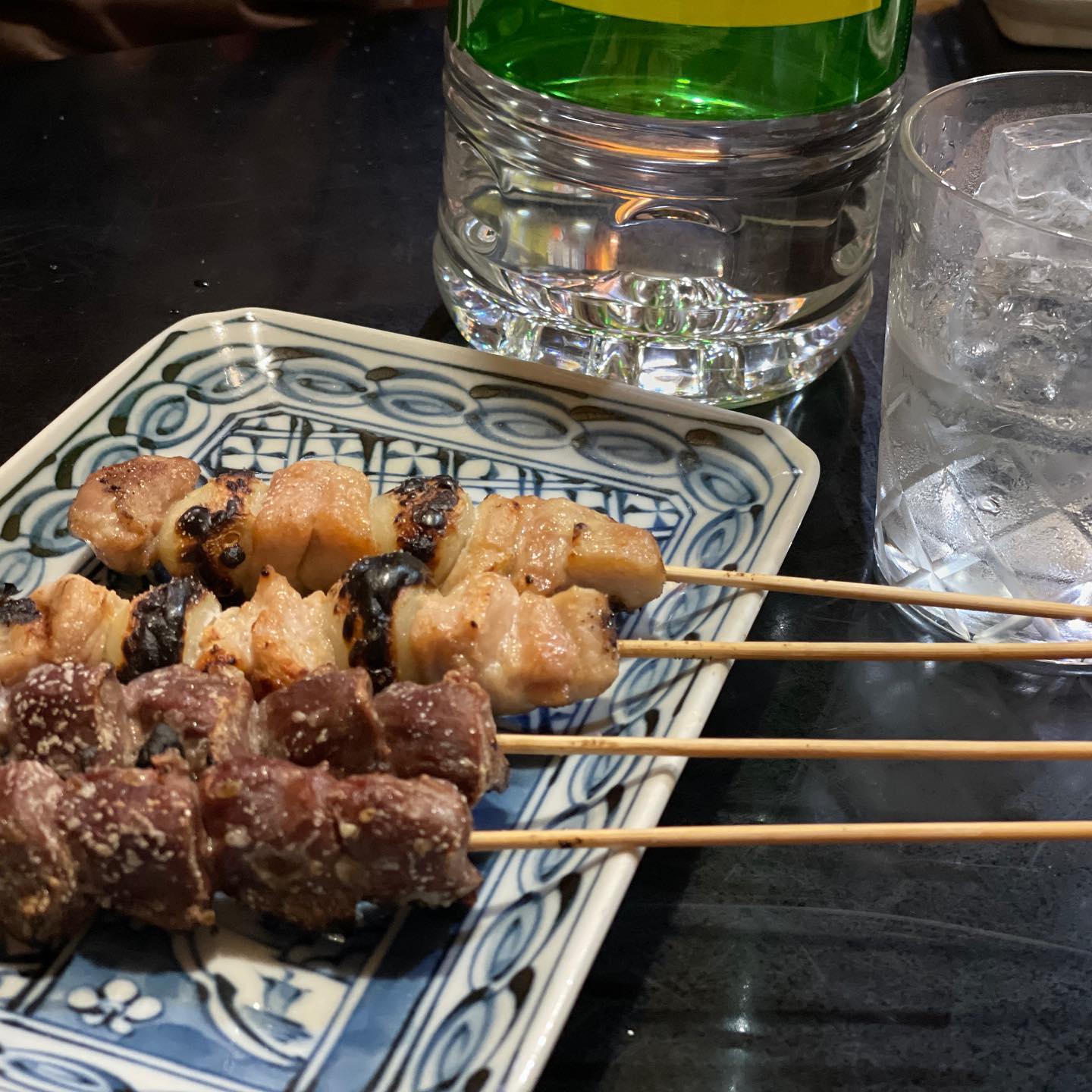 しっくりくる。久しぶりに平日外飲み。 #晩ご飯 #外飲み #焼き鳥 #dinner