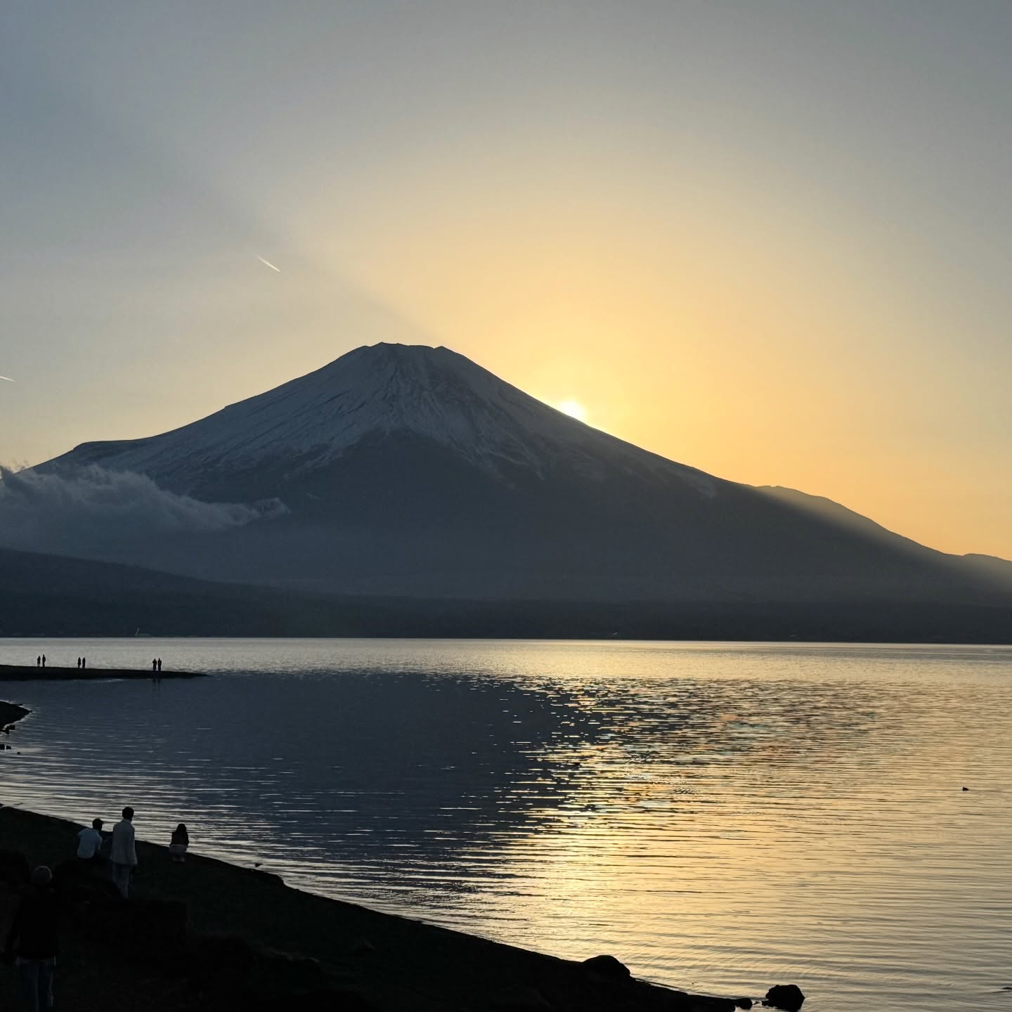 富士山の近くに行きたくて山中湖⛰️ニュースを見て知った。今日は0223、『富士山の日』だった（笑） 明日は赤富士をねらう❣️ #mtfuji #富士山